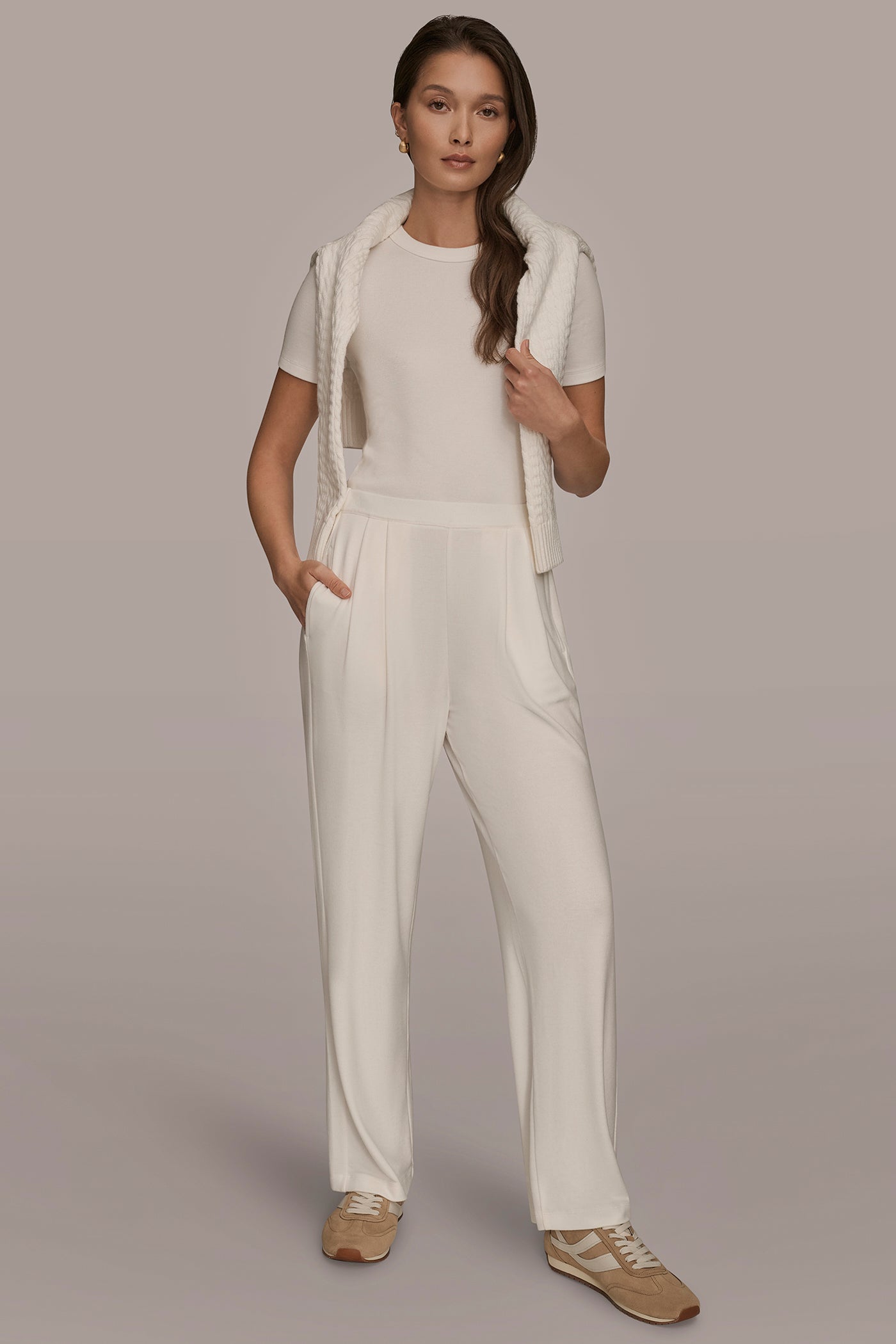 EXTRA HIGH-RISE PLEATED RELAXED PANT - Image 5