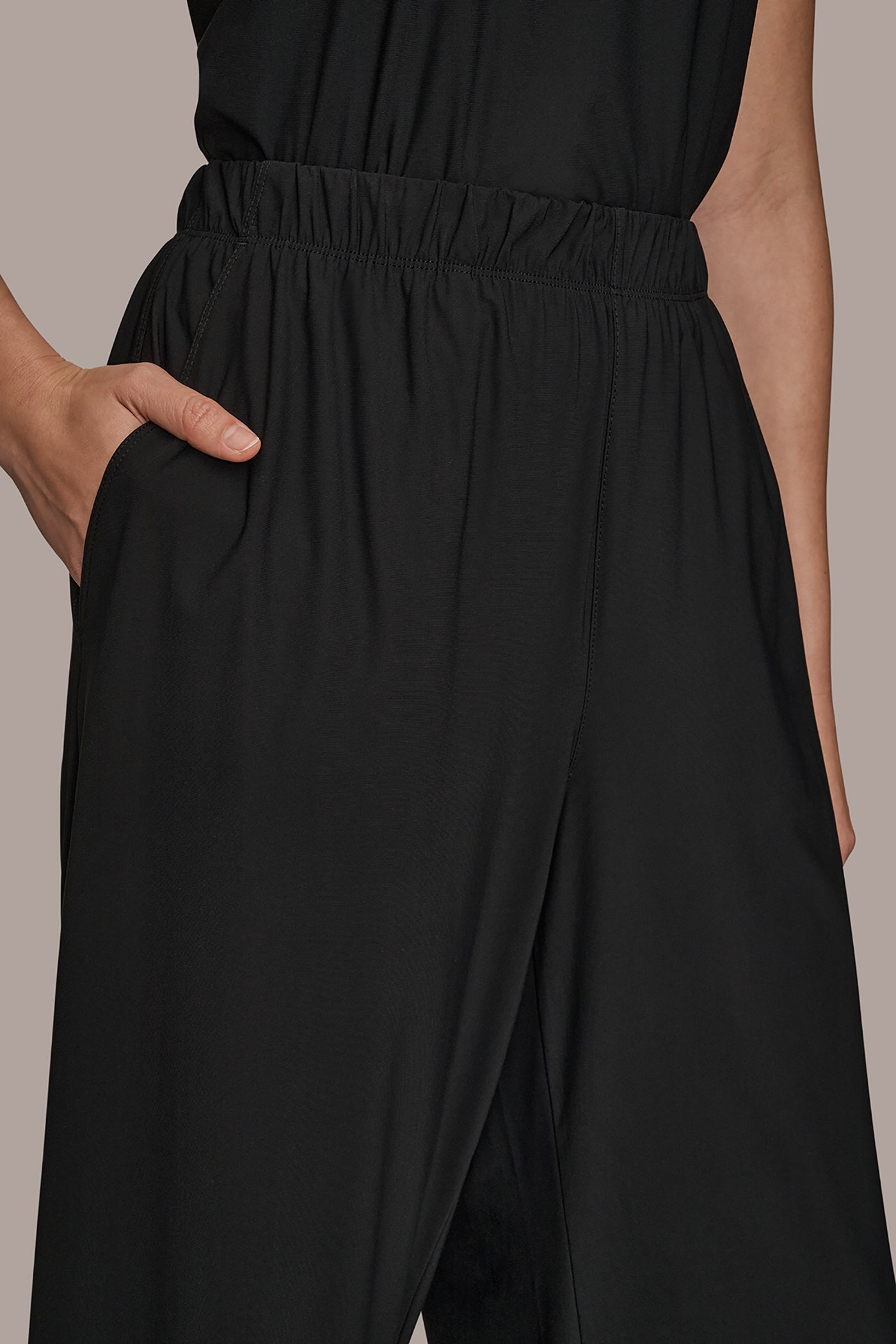 MID-RISE RELAXED ANKLE PANT - Image 4