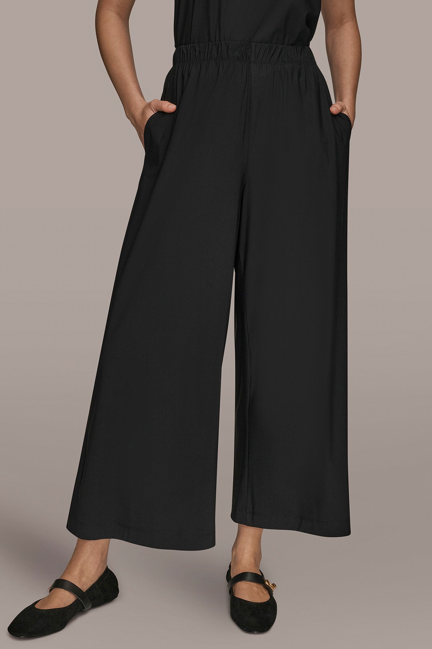 MID-RISE RELAXED ANKLE PANT